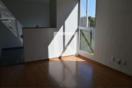 Sala de apartamento para alugar com 2 quartos, 44m² em Nacional, Contagem