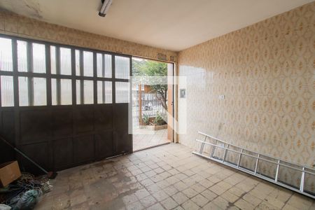 Casa à venda com 230m², 2 quartos e 2 vagas Casa à venda com 230m², 2 quartos e 2 vagasÁrea Externa