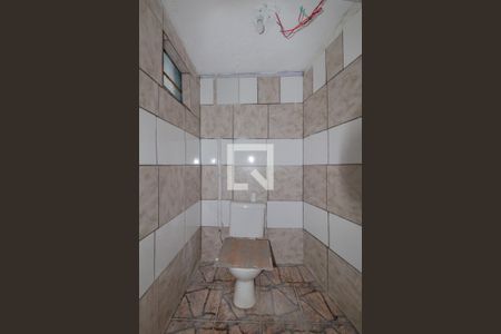Banheiro de casa para alugar com 1 quarto, 40m² em Jardim Matarazzo, São Paulo