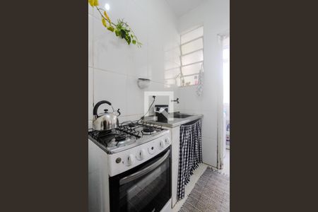 Cozinha de apartamento à venda com 1 quarto, 38m² em Floresta, Porto Alegre