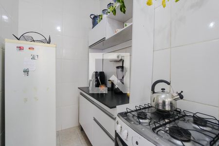 Cozinha de apartamento para alugar com 1 quarto, 38m² em Floresta, Porto Alegre