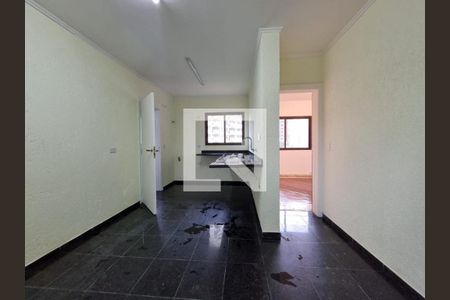 Apartamento à venda com 4 quartos, 236m² em Vila Suzana, São Paulo