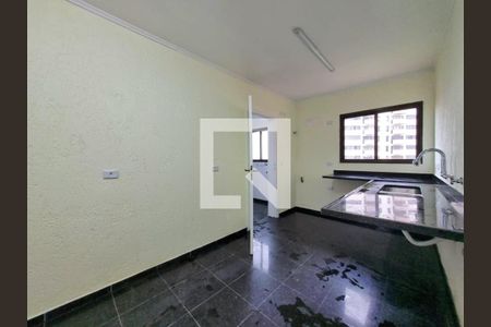 Apartamento à venda com 4 quartos, 236m² em Vila Suzana, São Paulo