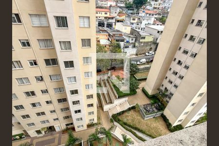 Vista da Sala de apartamento para alugar com 2 quartos, 44m² em Vila Zat, São Paulo