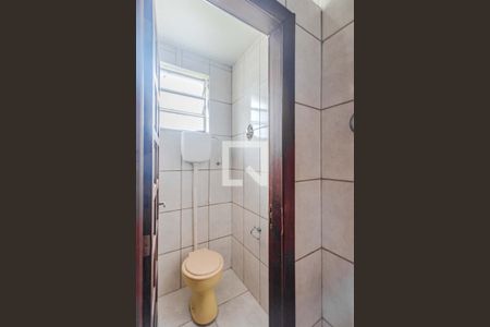 Banheiro de apartamento para alugar com 1 quarto, 29m² em Cavalhada, Porto Alegre