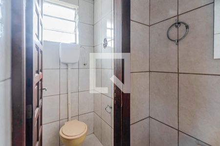 Banheiro de apartamento para alugar com 1 quarto, 29m² em Cavalhada, Porto Alegre