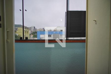 Quarto 1 - Varanda de apartamento para alugar com 3 quartos, 120m² em Higienópolis, Porto Alegre