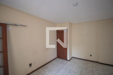 Sala de apartamento para alugar com 2 quartos, 57m² em Alcantara, São Gonçalo