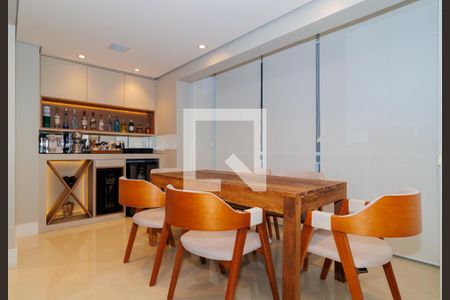 Sala de apartamento à venda com 2 quartos, 103m² em Vila Suzana, São Paulo