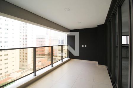 Varanda  de apartamento à venda com 3 quartos, 140m² em Vila Nova Conceição, São Paulo