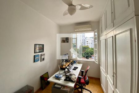 Quarto de apartamento à venda com 3 quartos, 104m² em Laranjeiras, Rio de Janeiro