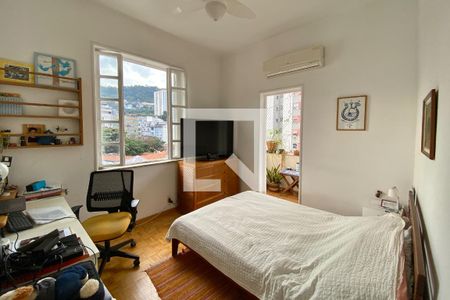 Quarto de apartamento à venda com 3 quartos, 104m² em Laranjeiras, Rio de Janeiro