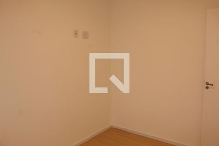 Quarto 2 de apartamento para alugar com 2 quartos, 47m² em Jardim Pioneiro, Cotia