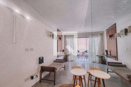 Sala de kitnet/studio para alugar com 1 quarto, 75m² em Piatã, Salvador