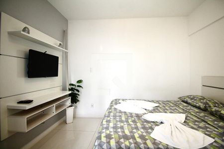 Quarto 1 de apartamento para alugar com 2 quartos, 60m² em Ondina, Salvador