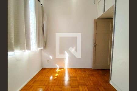 Quarto 2 de apartamento à venda com 3 quartos, 130m² em Centro, Belo Horizonte