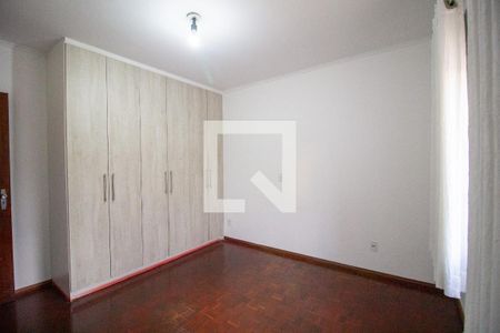 Quarto 2 de apartamento para alugar com 3 quartos, 80m² em Jardim Guadalajara, Sorocaba