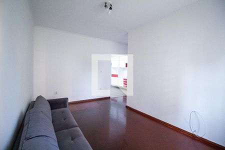 Sala de apartamento para alugar com 3 quartos, 80m² em Jardim Guadalajara, Sorocaba