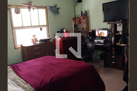 Casa à venda com 156m², 2 quartos e 2 vagas