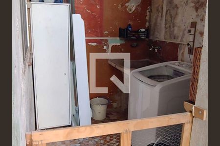 Casa à venda com 156m², 2 quartos e 2 vagas