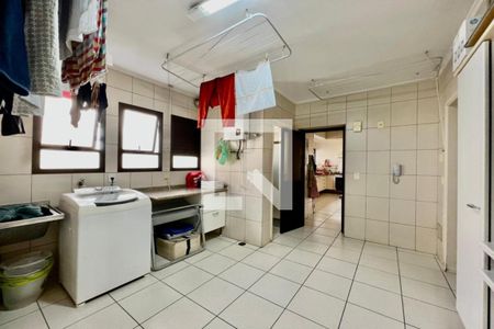 Apartamento à venda com 4 quartos, 261m² em Santa Cecilia, São Paulo