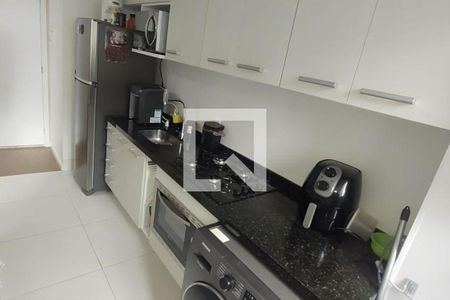 Apartamento à venda com 2 quartos, 55m² em Lapa, São Paulo