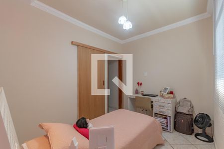 Quarto 1 de casa à venda com 3 quartos, 192m² em Tupi, Belo Horizonte