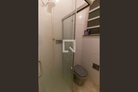 Banheiro  de kitnet/studio para alugar com 1 quarto, 28m² em Centro, Niterói