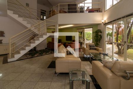 Sala de casa para alugar com 5 quartos, 458m² em Granja Viana, Cotia