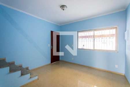 Sala de casa à venda com 2 quartos, 106m² em Vila Eldízia, Santo André