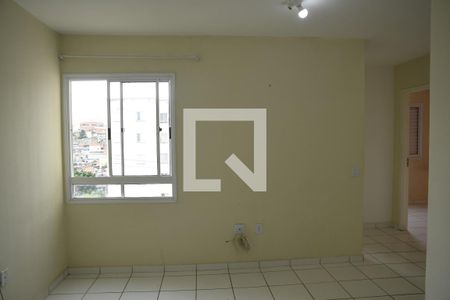 Sala de apartamento para alugar com 2 quartos, 42m² em Jardim Arco-íris, Cotia