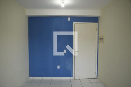 Sala de apartamento para alugar com 2 quartos, 42m² em Jardim Arco-íris, Cotia