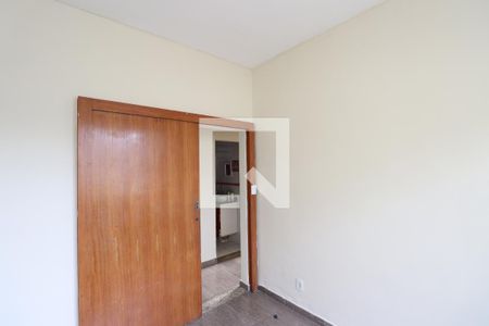 Quarto 2 de casa para alugar com 2 quartos, 60m² em São Miguel, São Gonçalo