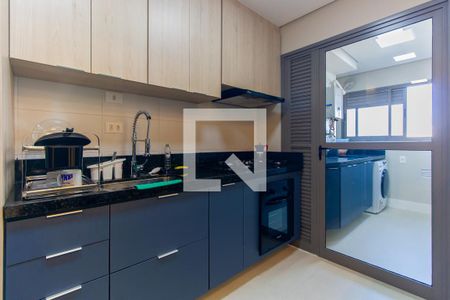 Cozinha de apartamento para alugar com 2 quartos, 89m² em Vila Independência, São Paulo