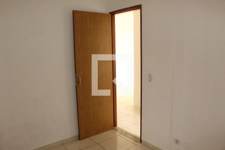 Quarto 2 de apartamento para alugar com 2 quartos, 50m² em Bairro Jardim Nossa Senhora das Graças, Cotia