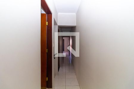 Corredor dos Quartos de casa para alugar com 4 quartos, 175m² em Vila União (zona Leste), São Paulo