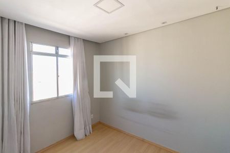 Quarto 1 de apartamento para alugar com 2 quartos, 56m² em Camargos, Belo Horizonte