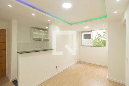 Sala de apartamento para alugar com 2 quartos, 49m² em Campo Grande, Rio de Janeiro