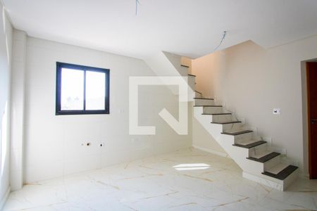 Sala de apartamento à venda com 2 quartos, 100m² em Vila Cecilia Maria, Santo André