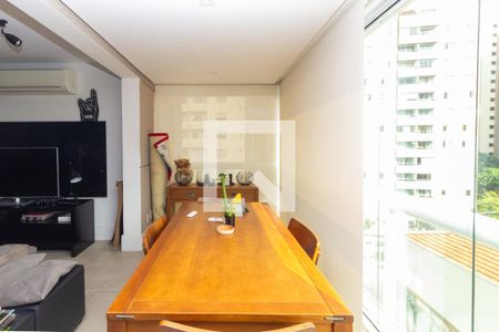 varanda de apartamento à venda com 2 quartos, 72m² em Vila Mariana, São Paulo