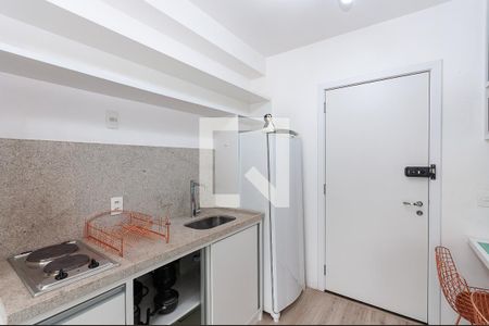 Cozinha de kitnet/studio para alugar com 1 quarto, 33m² em Barra Funda, São Paulo