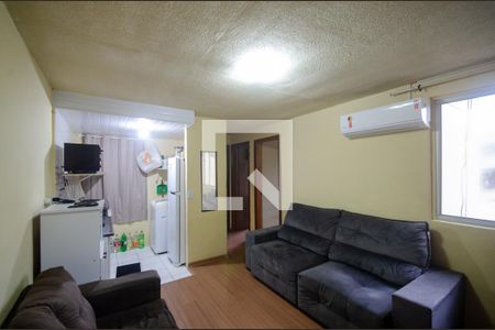 Sala de apartamento à venda com 2 quartos, 36m² em Vila Nova, Porto Alegre