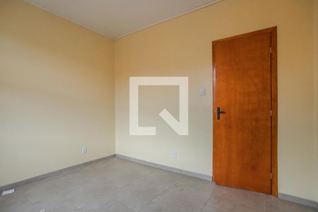 Quarto 1 de apartamento para alugar com 2 quartos, 48m² em Passo D’areia, Porto Alegre