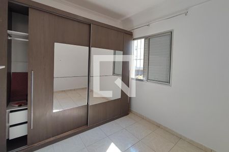 Quarto 2 de apartamento para alugar com 2 quartos, 55m² em Jardim Cura D’ars, Campinas