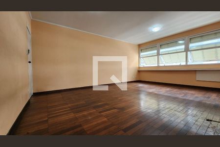 Sala de apartamento para alugar com 3 quartos, 141m² em Gonzaga, Santos