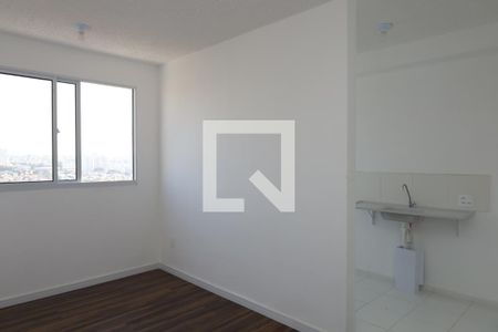 Sala de apartamento para alugar com 2 quartos, 43m² em Guaianazes, São Paulo