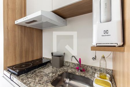 Cozinha de kitnet/studio à venda com 1 quarto, 23m² em República, São Paulo