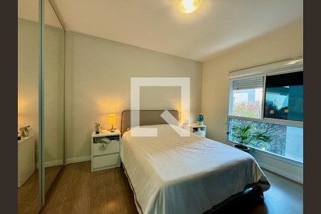 Suíte de apartamento à venda com 2 quartos, 132m² em Lourdes, Belo Horizonte