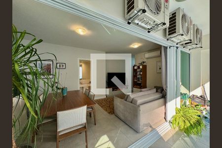 Sala de apartamento à venda com 2 quartos, 132m² em Lourdes, Belo Horizonte