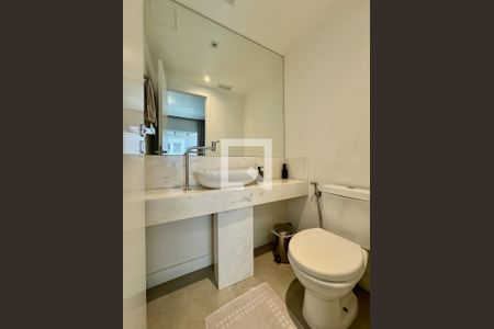 Lavabo de apartamento à venda com 2 quartos, 132m² em Lourdes, Belo Horizonte